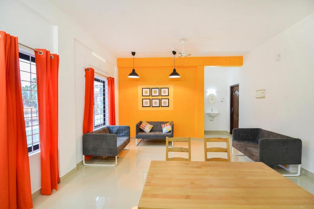 Oyo Home 81801 Akash Villa Trippapur Esterno foto