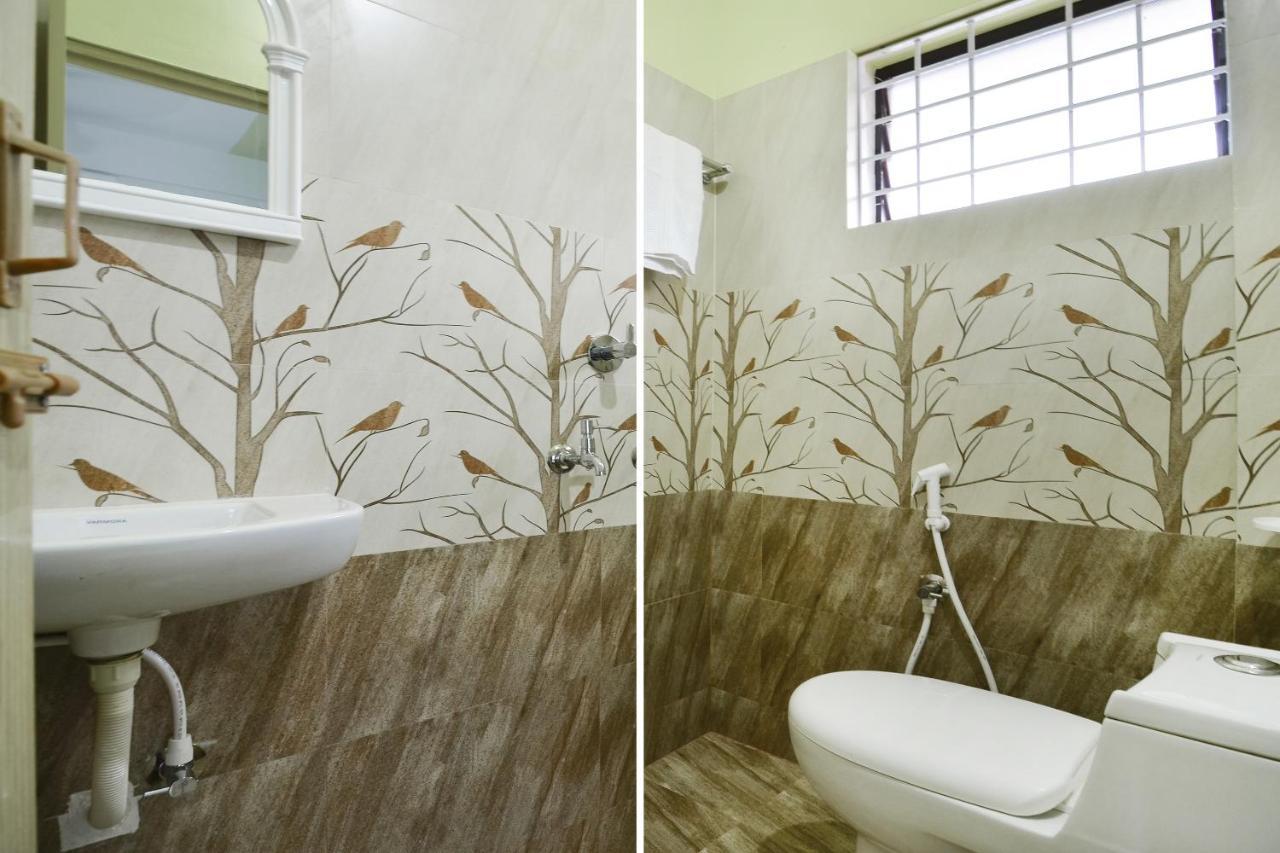 Oyo Home 81801 Akash Villa Trippapur Esterno foto
