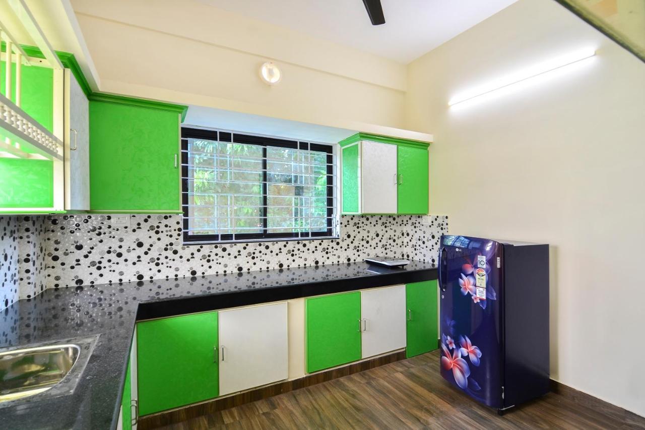 Oyo Home 81801 Akash Villa Trippapur Esterno foto