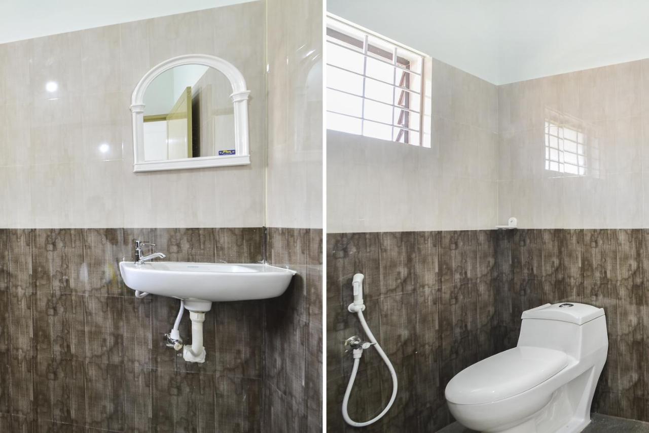 Oyo Home 81801 Akash Villa Trippapur Esterno foto